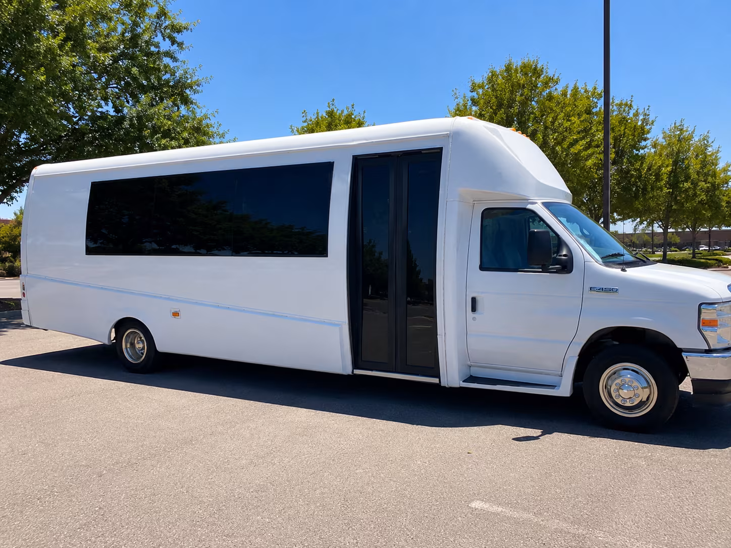 San Jacinto Homecoming & Prom Party Bus Rentals