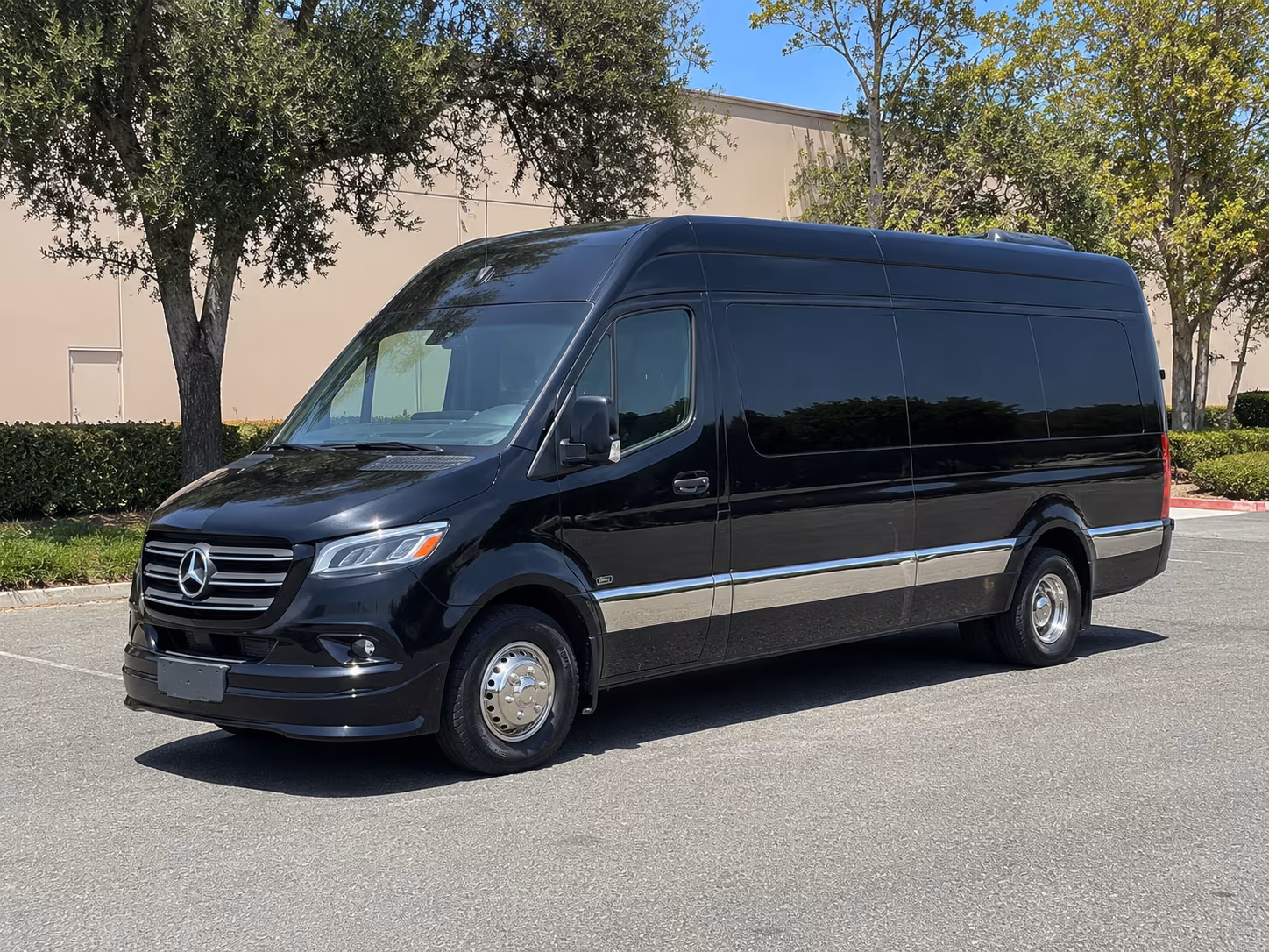 Temecula Airport Shuttle & Transportation party bus exterior