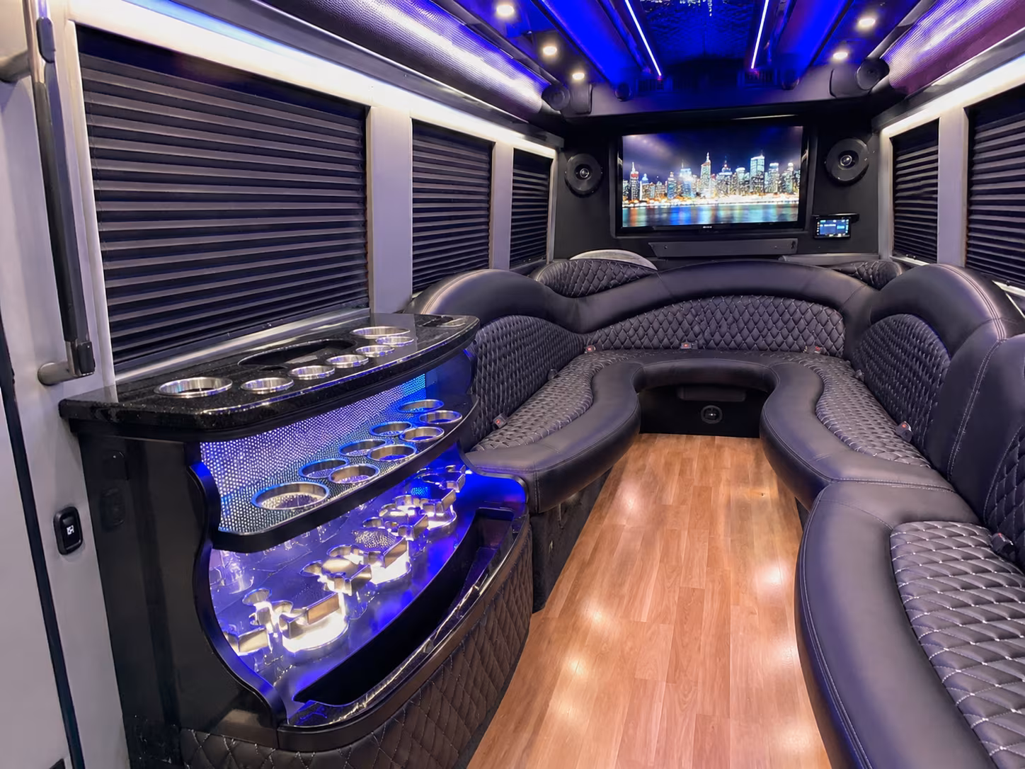 Temecula Winery Tour & Pub Crawl Transportation group transportation